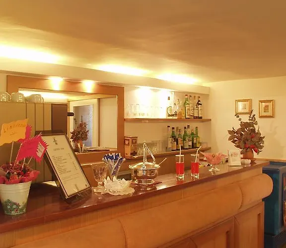 Edy Hotel 2*